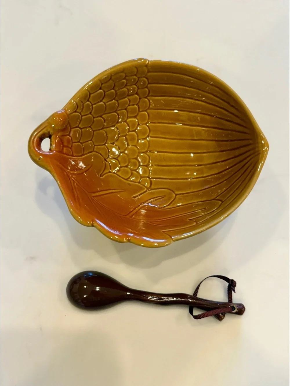 Hallmark Leaf-Shaped Ceramic Bowl with Matching Spoon